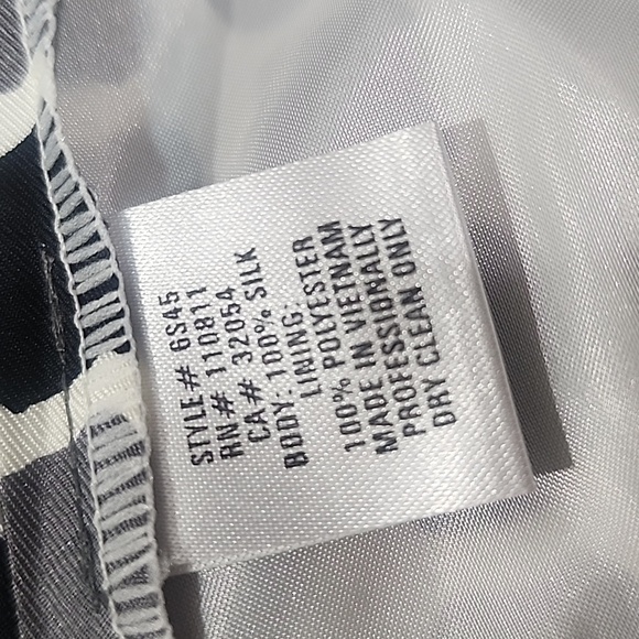 Anthropologie Yoana Baraschi 100% Silk Black and Gray Skirt. 4 - Picture 10 of 10